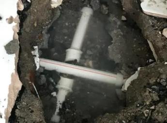 雷州阳台漏水维修公司为您分享楼上楼下漏水怎么处理